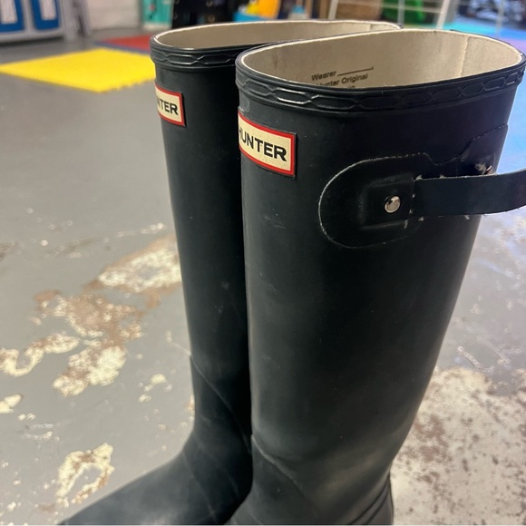 Hunter Rain boots (tall, navy) - Picture 7 of 10